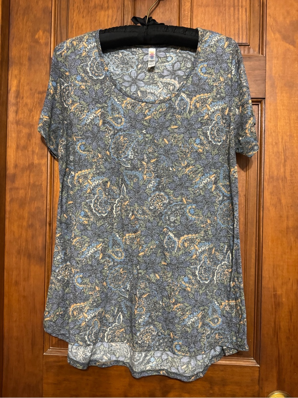 LULAROE TOP SIZE LARGE